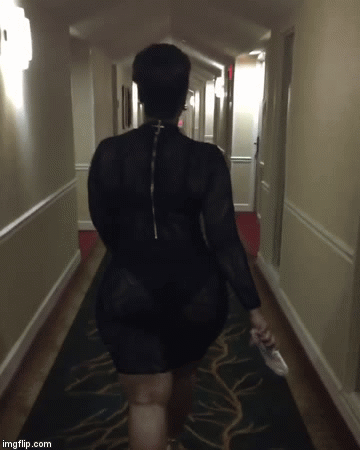 NSFW CHEROKEE D ASS SIDE SMASH OR PASS