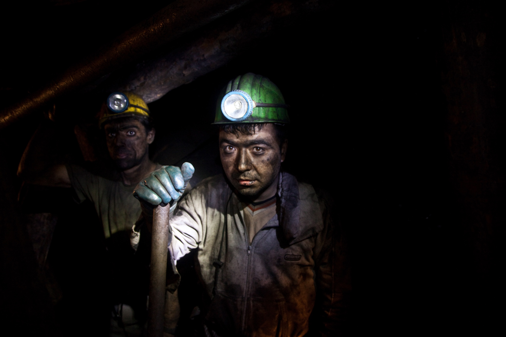 Voices miners. Шахтер Мем. Шахта Мем. Coal mine. Coal Mining mine.