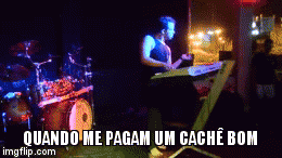 cache | QUANDO ME PAGAM UM CACHÊ BOM | image tagged in gifs | made w/ Imgflip video-to-gif maker