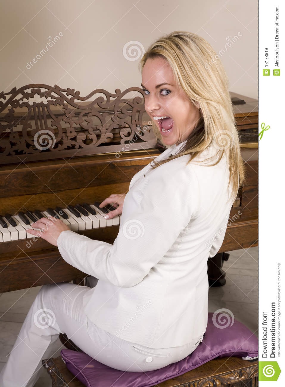 Excited piano Blank Meme Template