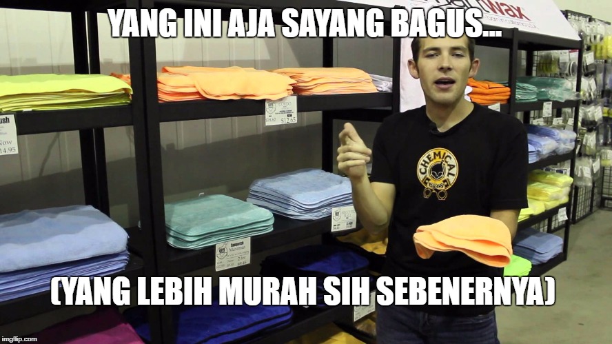 YANG INI AJA SAYANG BAGUS... (YANG LEBIH MURAH SIH SEBENERNYA) | made w/ Imgflip meme maker