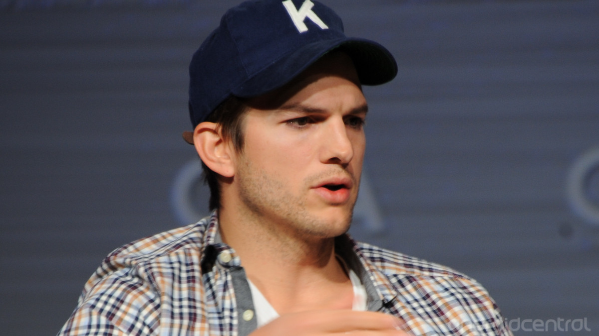 ashton kutcher  Blank Meme Template