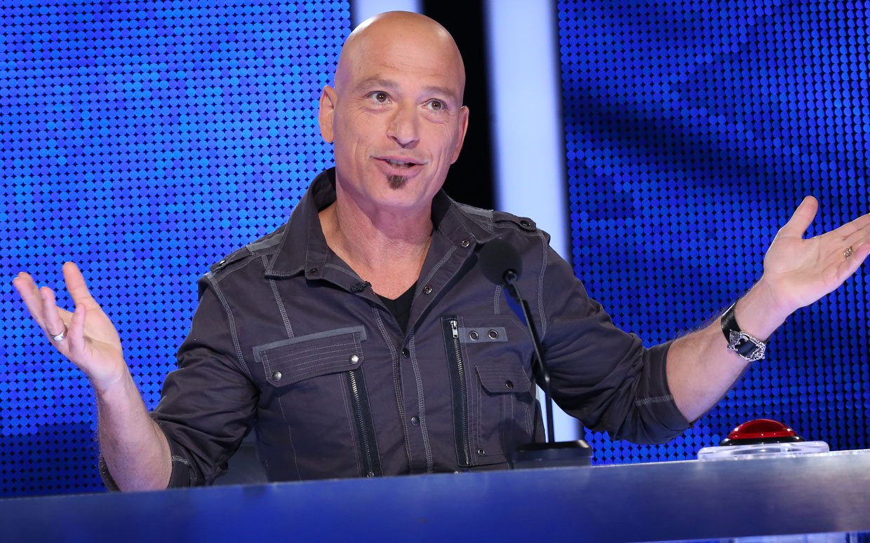 High Quality Howie Mandel Injured!! Blank Meme Template