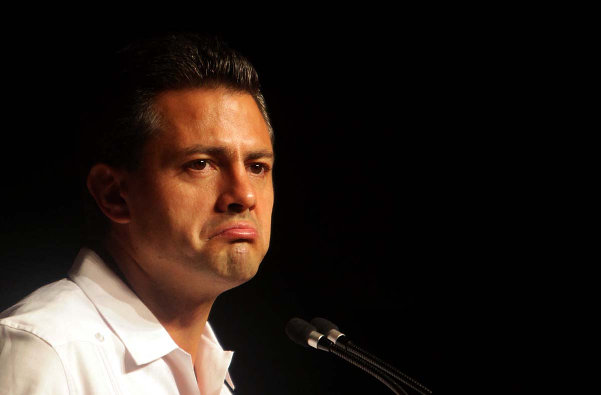 High Quality Enrique Pena Nieto Blank Meme Template