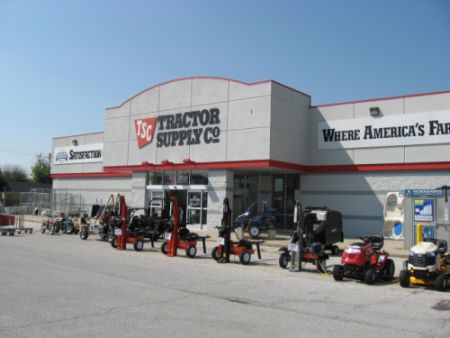 Tractor Supply Blank Meme Template