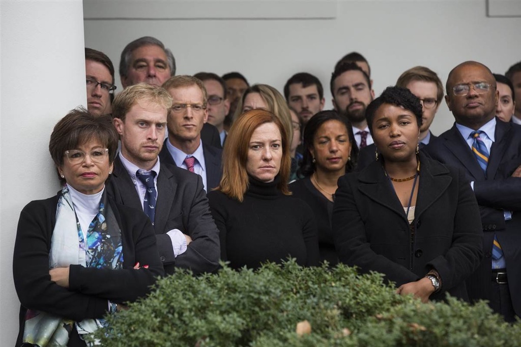 White house staff disapproving Blank Meme Template