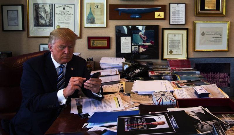 Donald Trump phone Blank Meme Template