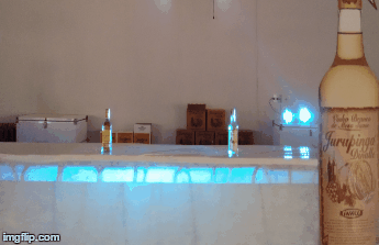 2 | É HOJE! | image tagged in gifs | made w/ Imgflip images-to-gif maker