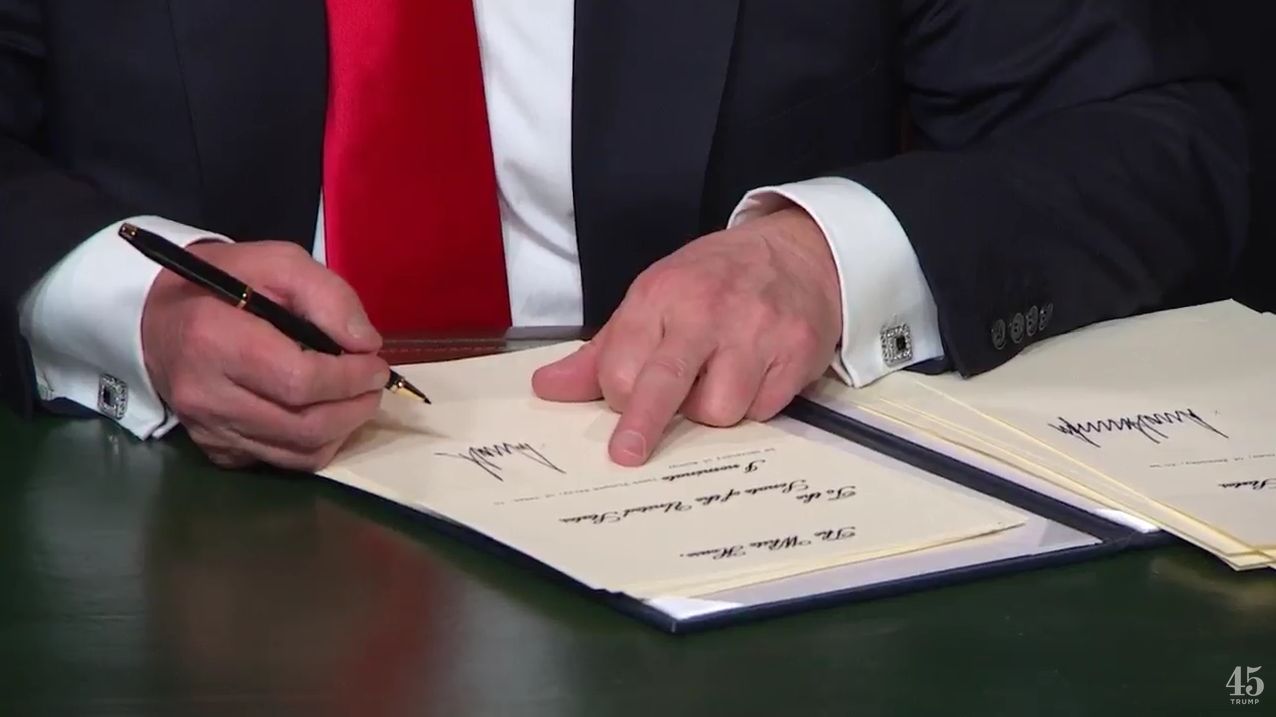 High Quality trump signing middle finger Blank Meme Template