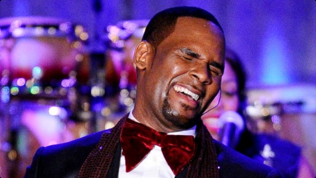 R.Kelly Blank Meme Template