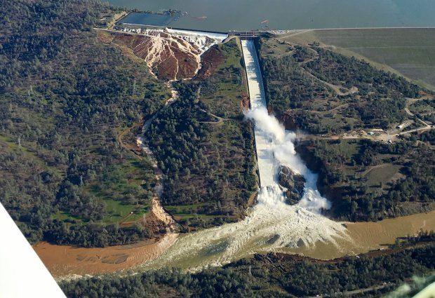 Oroville Dam Blank Meme Template