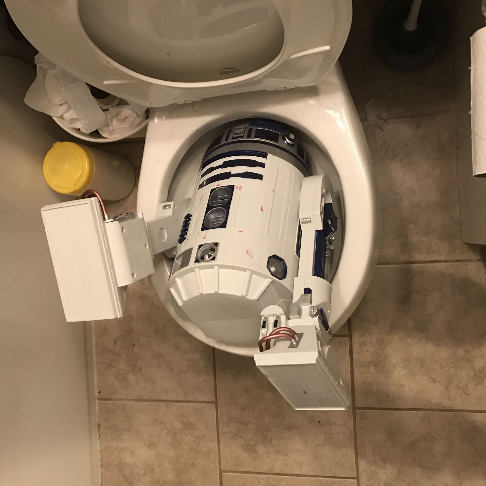 Kid blames R2-D2 Blank Meme Template