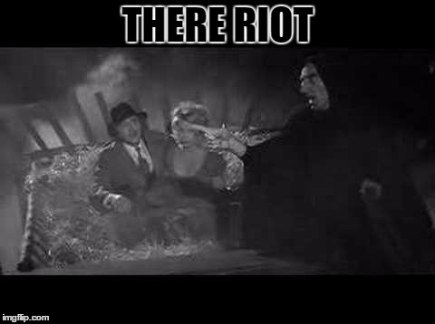 There wolf | THERE RIOT | image tagged in there wolf | made w/ Imgflip meme maker