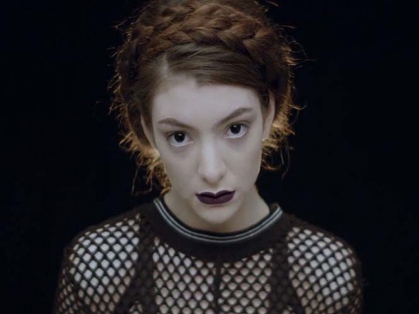 High Quality THE LORDE Blank Meme Template