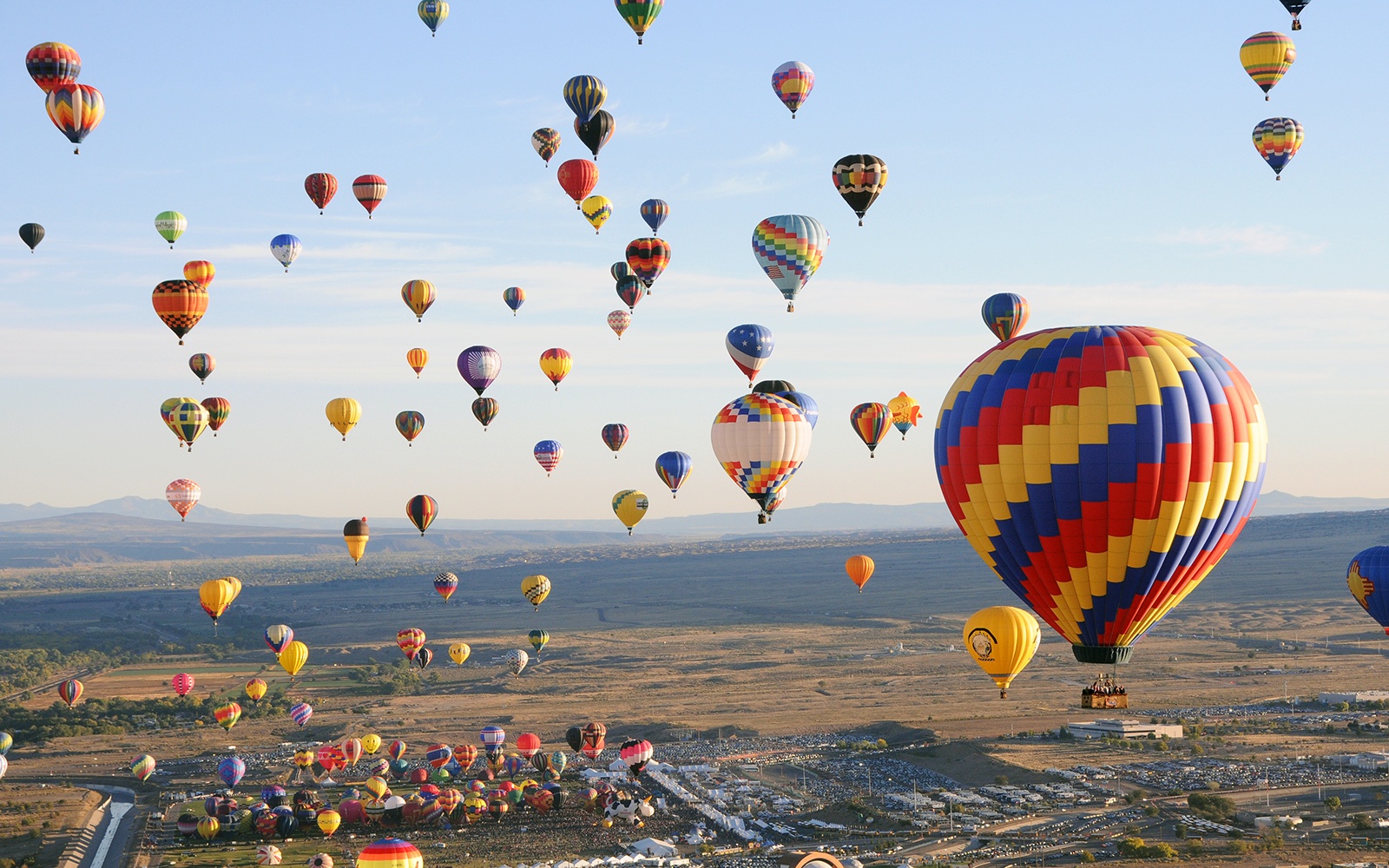 hot air balloon in french