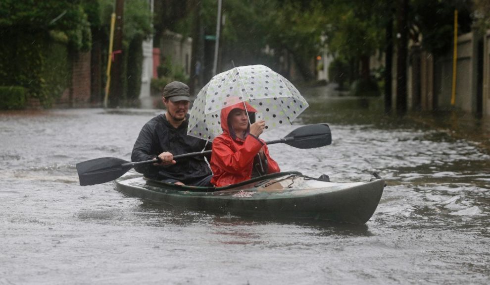 Kayak Flood Blank Meme Template