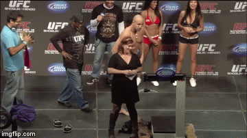 Weigh in show hand | image tagged in gifs,weigh in,bulto | made w/ Imgflip video-to-gif maker