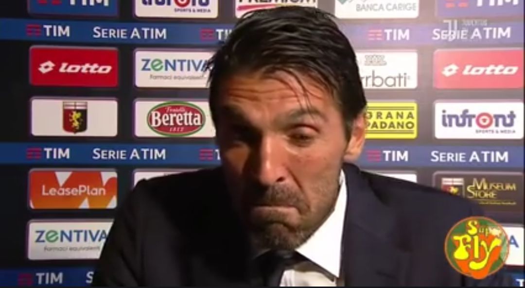 High Quality buffon zarrr Blank Meme Template