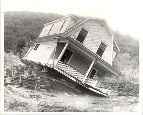 House with collapsing foundations Blank Meme Template