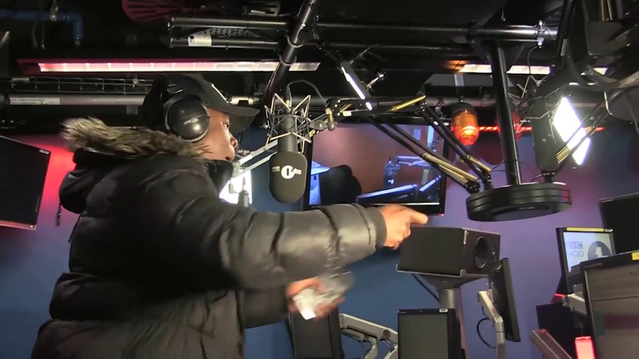 Da ting go skrra Blank Meme Template