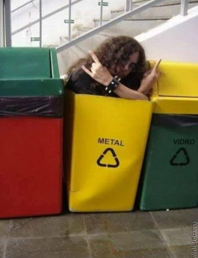 Trash metal Blank Meme Template