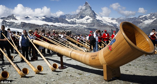 Big-ass Alp horn Blank Meme Template