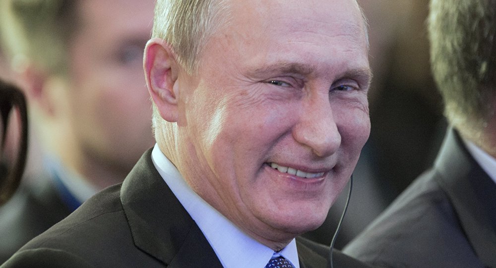 High Quality Putin Laughing Blank Meme Template