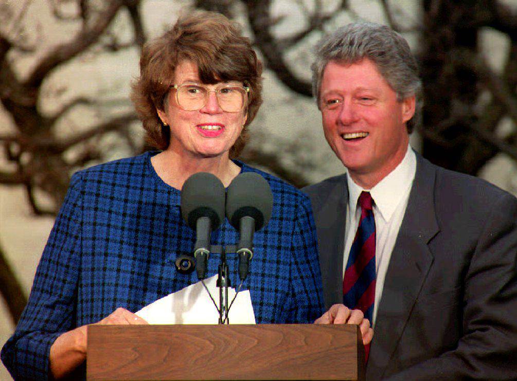 High Quality BILL CLINTON & JANET RENO Blank Meme Template