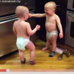 Toddlers arguing 