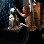 Yoda hitting on museum babe