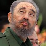 Fidel Castro mirant amunt