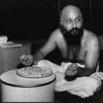 Osho eats