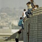 Mexicans on wall