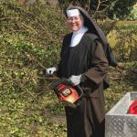 NUN