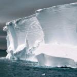 Antarctic Ice Wall