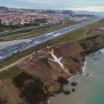767 skidded off runway at Trabzon Airport meme