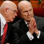 Oaks talking to Nelson, mormon leaders