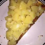 Pineapple pizza screaming at Lucy