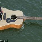 Boat guitar