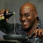 Nigga pouring oil