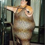 Bad Chester | The doctors told Amy that it was the Cheetos that made her fat; Chester never saw it coming... | image tagged in monday gym,cheetos,fat | made w/ Imgflip meme maker