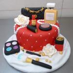 Make Up Cake