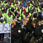 yellow vest solidarity meme