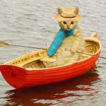 Kitty row boat