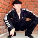 Slav Squat