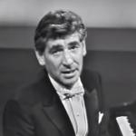 Dull Leonard Bernstein