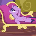 Twi fainting couch