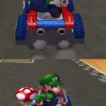 luigi uses mushroom