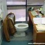 Poop Desk