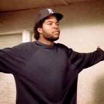 Ice Cube cuddle